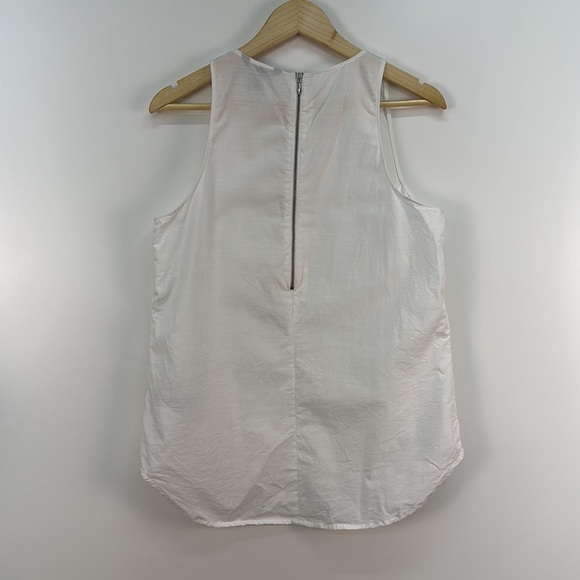 Banana Republic White Eyelet 100% Cotton Sleeveless Top with Zipper Closure Sz M - Picture 6 of 8